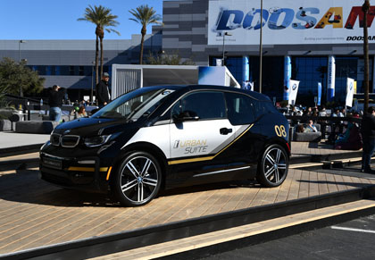 Ein VW Prototyp auf der CES Las Vegas 2020 entwickelt von Usaneers